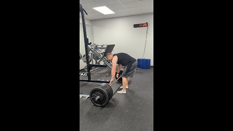 435lb deadlift