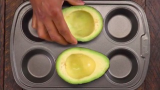 Baked Avocado Eggs