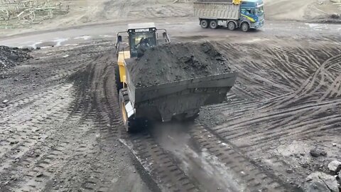 Huge Caterpillar 992G Wheel Loader Loading Coal On Trucks - Sotiriadis/Labrianidis Mining Works-4