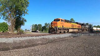 BNSF & Norfolk Southern Leading A Intermodal Across The Diamond Loud Train Horn Bucyrus Ohio #train