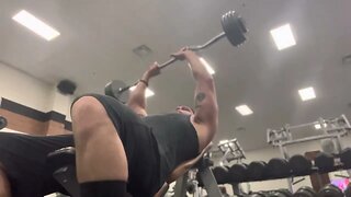 Featured Exercise: EZ Bar Incline Tricep Extensions