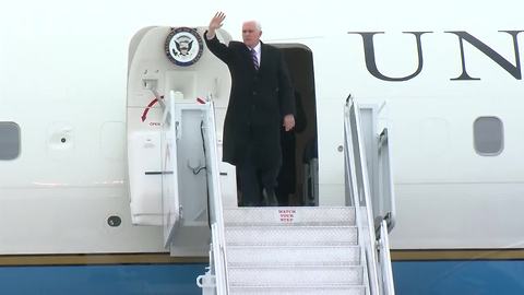 Gov. Pete Ricketts welcomes Vice President Pence to Omaha