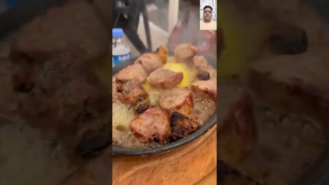 Turkish Sizzling Tikka #UpFoodReview #ytshorts #Food #Streetfood #viral #viral2022 #trending