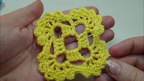 How to crochet lace square free written pattern in description