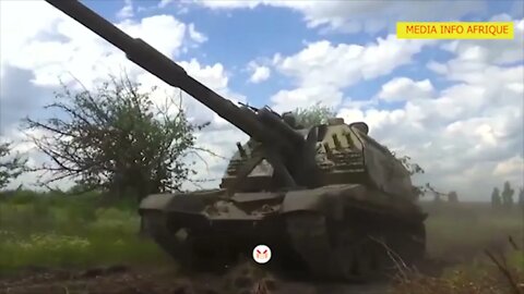 🔴Le ministère Russe montre sa technique de destruction avec son artillerie automotrices 2S-19