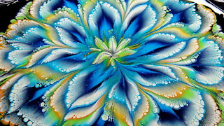 Perfect lacing with MOD PODGE pearl ~ Acrylic pour flower ~ Reverse flower dip