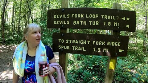 Hiking Devil's Fork and Devil's Bathtub Loop Trail