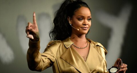 Rihanna is now officially a Billionaire