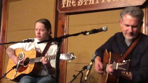 Bryan Sutton & Billy Strings - Where I Belong (Station Inn)