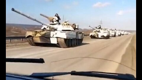 Ukraine: A huge column of Russian tanks in winter camouflage are moving towards the SMO zone
