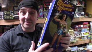 1/8 Moebius Models Lynda Carter Wonder Woman model kit review