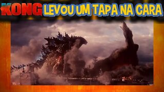 GODZILLA DERRUBA KONG COM UM TAPA!