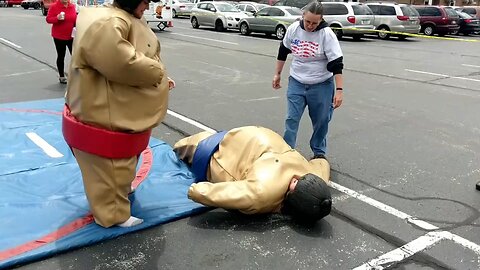 Sumo Suit Wrestling at Honor Dogs Honor Fest 2017