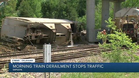 Morning Train Derailment Stops Traffic