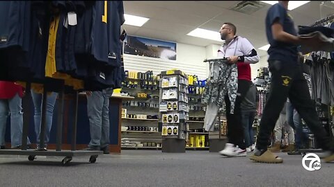 Battle of the undefeated: Michigan fans prepare for football game against OSU