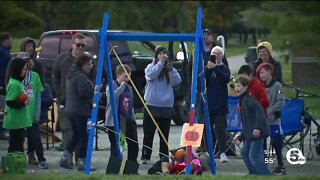 Students take part in Bay Middle School Punkin Chunkin event