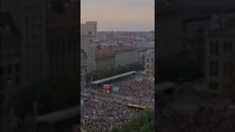 Germany: Thousands protest in Leipzig against energy prices