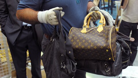How to spot a fake Louis Vuitton bag - Vintage Heirloom