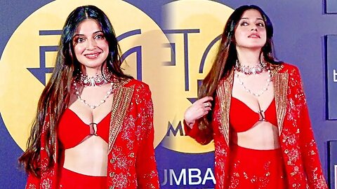 T-Series Owner Bhushan Kumar's Wife Divya Khosla Looks Sizzling At Mami Mumbai Film Festival 😍🔥📸