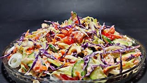 I eat this cabbage salad for dinner every night and I lost 5 kilos in a week. With red cabbage