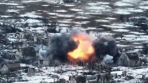 TOS-1A destroying Ukrainian positions in the dachas near Ugledar