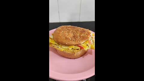 cheese corn omlete burger recipe