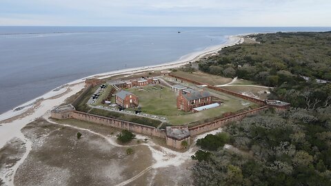 S04E12 - Fort Clinch and Evil Industry