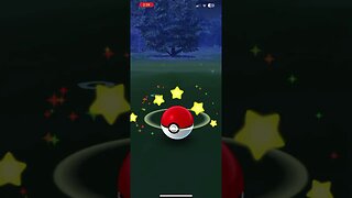 Pokémon Go - Catching Wild Shiny Vulpix