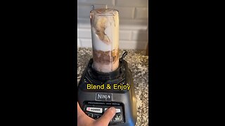 Peanut Butter Banana Protein Smoothie 🥜🍌💪