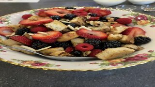 Eggland’s Best Eggs recipe for Very Berry Panzanella French Toast