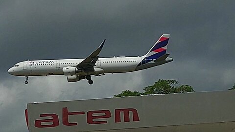 Airbus A321 PT-MXI vindo de Guarulhos para Manaus,A321 PT-MXI coming from Guarulhos to Manaus