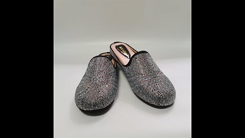 ANNUAL SALE! 024 New Fashion Luxury Women's Rhinestone Flat Slippers