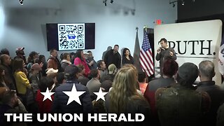 Vivek Ramaswamy Holds a Town Hall in Black Hawk County, Iowa