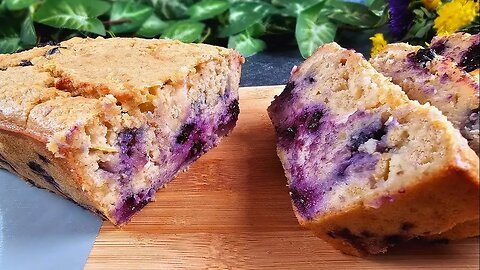 Tasty diet cake with oats, apple and blueberries! No flour, No butter!