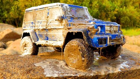 Remote Control Cars: Land Rover, Jeep, Mercedes and Axial Wraith on YouTube