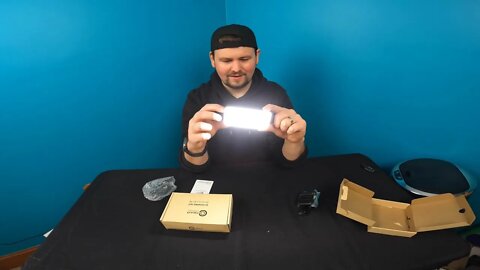 Unboxing: Laptop Lighting And Vlogging Kit Unbox + Review