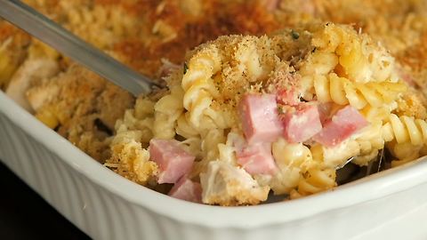 Rich and creamy chicken cordon bleu pasta bake