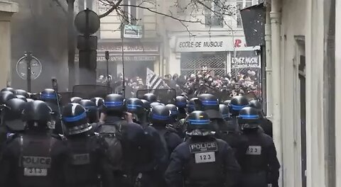 Riots and looting in France continue after Macron took pensions away and raised the retirement age