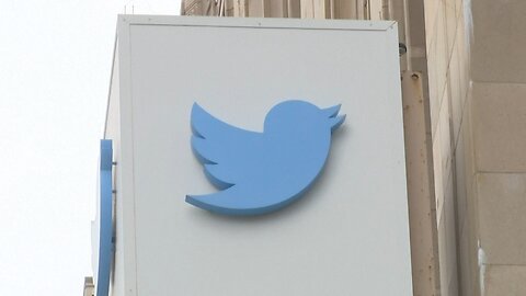 Engineers Leave Twitter with glitches as links, images fail to load