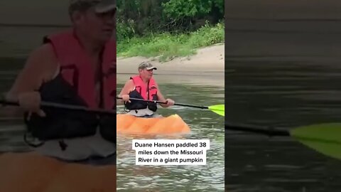 A man paddled 38 miles down the #MissouriRiver in a giant pumpkin to try to beat a world record