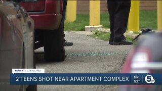 2 teens hospitalized after shooting off Pearl Road in Cleveland