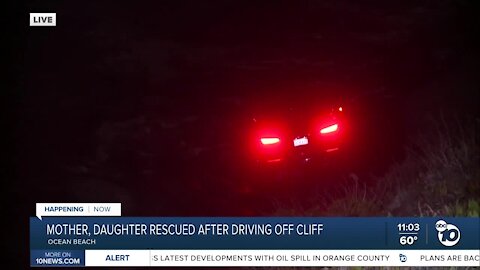 Woman, child injured after car drives over cliff in Ocean Beach