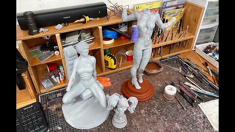 Harley & Seven of Nine Paint day