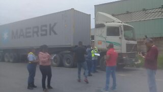 SOUTH AFRICA - Durban - Illegal medicine container raided (Video) (YUm)