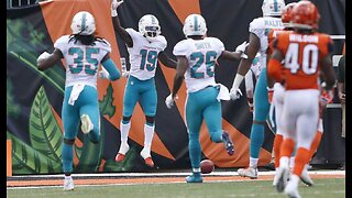 NFL Suspends Sideline Photographer After Viral Moment With Dolphins Star Receiver Tyreek Hill
