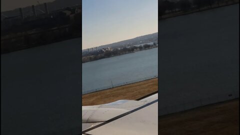 American Airlines Flight #2052 Taking Off from DCA #shorts