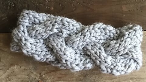 How to knit a braided headband