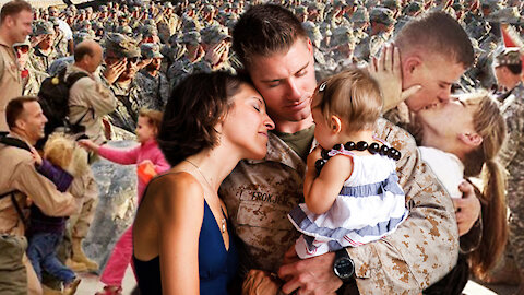 Best Real Moments of Soldiers Returning to Their Loved Ones