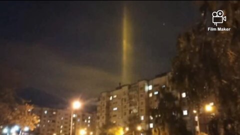 Col Martyanov: Pillars of light across Russia. Rus Hits US Starlink Satelites above Ukraine, Kaput!
