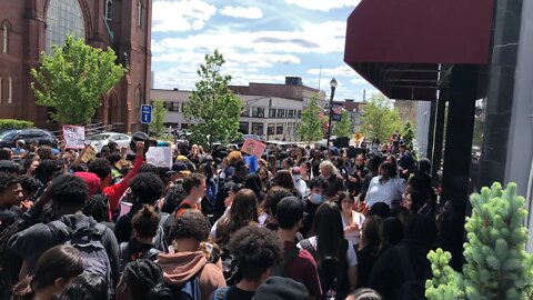 Everett High School at Everett City Hall Protest